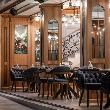 Centralis Hotel