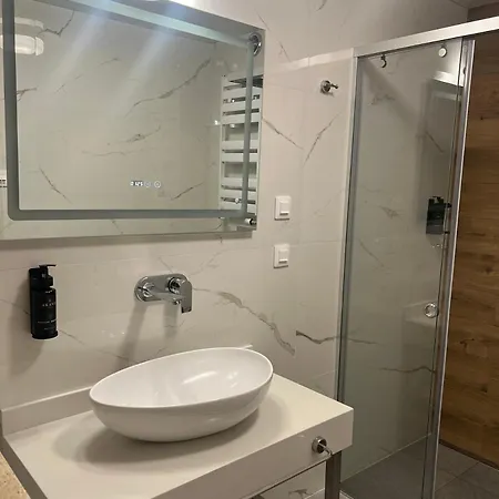 Centralis 4*