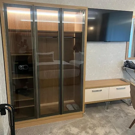 Centralis מלון 4*